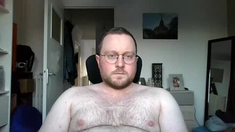 Snapshot of jeuneloup92 chatting on 17, 1, 2025 jeuneloup92 online show from 17, 1, 2025