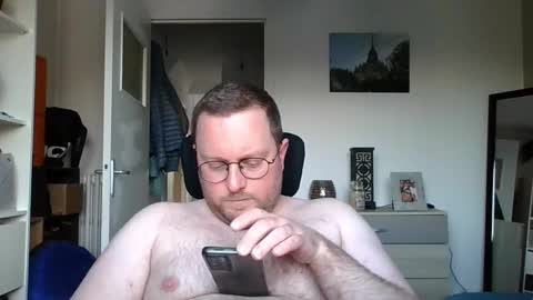 Snapshot of jeuneloup92 chatting on 3, 3, 2025 jeuneloup92 online show from 3, 3, 2025