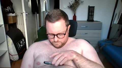 Snapshot of jeuneloup92 chatting on 9, 1, 2026 jeuneloup92 online show from 9, 1, 2026