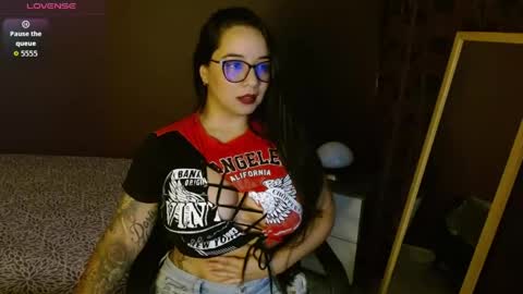 Snapshot of jey_love1 chatting on 7, 6, 2026 jey online show from 7, 6, 2026