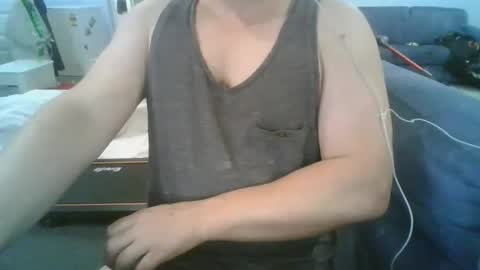 Snapshot of jezz045 chatting on 5, 5, 2026 jezz045 online show from 5, 5, 2026