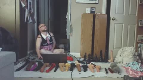 Snapshot of jghosty69 chatting on 4, 2, 2025 Nasty Cumslut online show from 4, 2, 2025