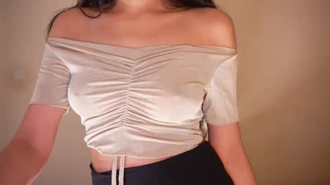 Jhaanvi online show from 2, 1, 2025