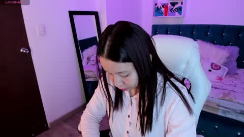 Snapshot of jhiinny_brownn chatting on 25, 1, 2025 Jhiinny online show from 25, 1, 2025