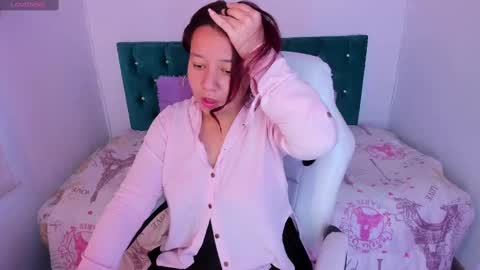 Snapshot of jhiinny_brownn chatting on 17, 2, 2025 Jhiinny online show from 17, 2, 2025