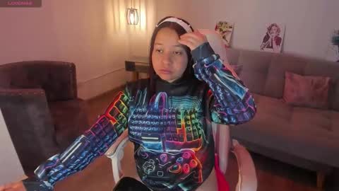Snapshot of jhiinny_brownn chatting on 14, 9, 2025 Jhiinny online show from 14, 9, 2025