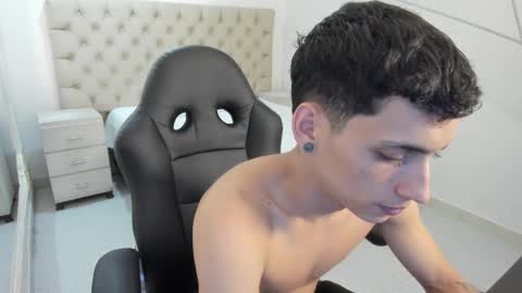 jhoanleandro online show from 3, 10, 2025