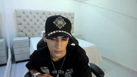 Snapshot of jhoanleandro chatting on 1, 2, 2026 jhoanleandro online show from 1, 2, 2026