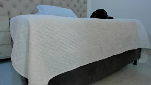 Snapshot of jhoanleandro chatting on 14, 2, 2026 jhoanleandro online show from 14, 2, 2026