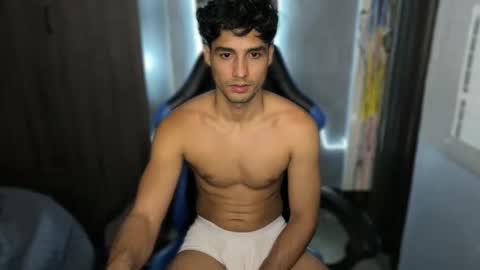 Snapshot of jhon_2000s chatting on 8, 3, 2026 jhon online show from 8, 3, 2026