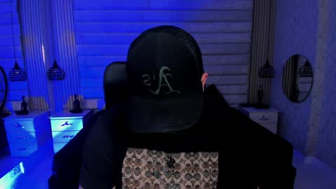 Snapshot of jhon_bear02 chatting on 25, 3, 2026 John Bear.... online show from 25, 3, 2026