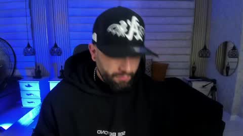 Snapshot of jhon_bear02 chatting on 16, 4, 2026 John Bear.... online show from 16, 4, 2026