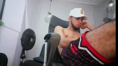 jhon_malo online show from 8, 2, 2025