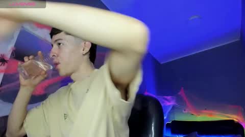 Jhon online show from 24, 10, 2025