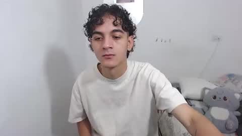 jhonay__cute online show from 1, 8, 2026