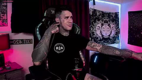 jhonny_ackerman online show from 4, 12, 2024