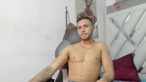 Snapshot of jhonny_flames7 chatting on 23, 1, 2025 jhonny online show from 23, 1, 2025