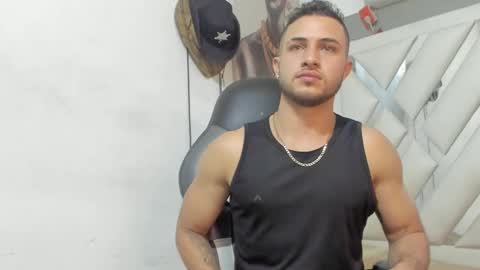 Snapshot of jhonny_flames7 chatting on 2, 2, 2025 jhonny online show from 2, 2, 2025