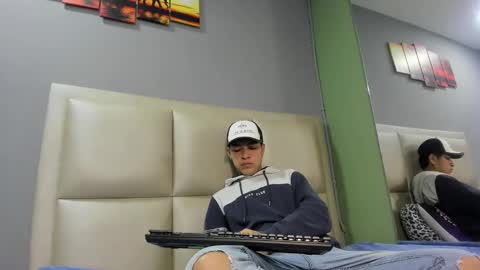 Snapshot of jhonny_saenz chatting on 18, 10, 2025 Jhonny online show from 18, 10, 2025