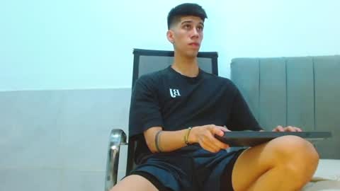 Snapshot of jhony_sex3 chatting on 21, 6, 2026 jhony_sex3 online show from 21, 6, 2026