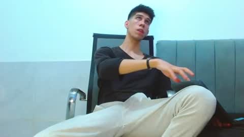 Snapshot of jhony_sex3 chatting on 9, 7, 2026 jhony_sex3 online show from 9, 7, 2026