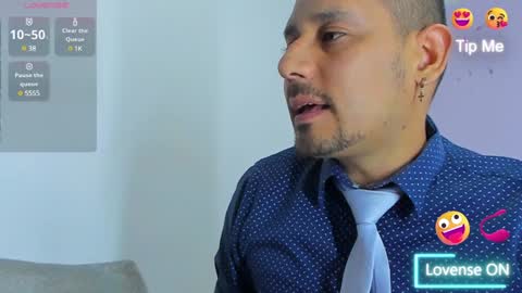 Jhony Alzate online show from 10, 12, 2024