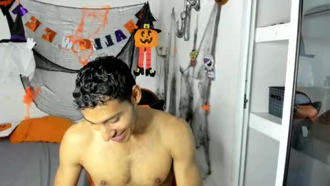 Snapshot of jhosep_hamilton chatting on 19, 10, 2025 jhosep_hamilton online show from 19, 10, 2025