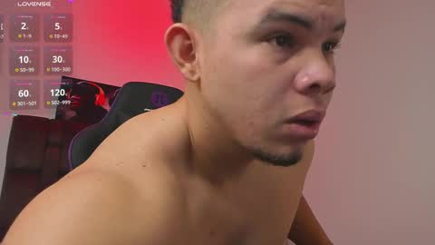 Jhonatan80  online show from 18, 2, 2025