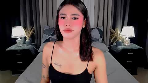 jhuliana_and_charles_room online show from 25, 9, 2025