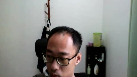 Snapshot of jiachi13 chatting on 5, 11, 2025 Alex online show from 5, 11, 2025