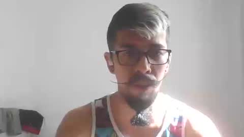 Schamil jiangouxiong on InstagramTelegram channel online show from 19, 10, 2025