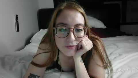 jilliangiselle online show from 30, 6, 2026