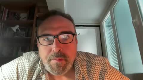 Snapshot of jim_dick chatting on 11, 4, 2026 Jim Dick online show from 11, 4, 2026