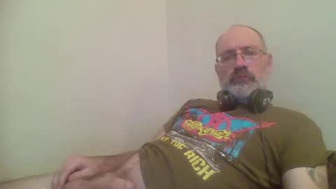 Snapshot of jimmielove2046 chatting on 2, 11, 2025 jimmielove2046 online show from 2, 11, 2025