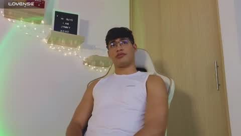 Jimmy Leeh online show from 22, 1, 2025