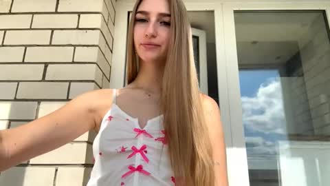 Jinny online show from 12, 9, 2025