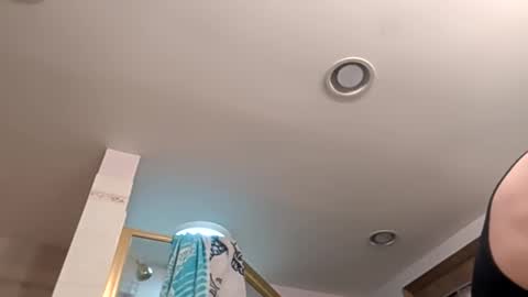 jizzle192 online show from 10, 3, 2026