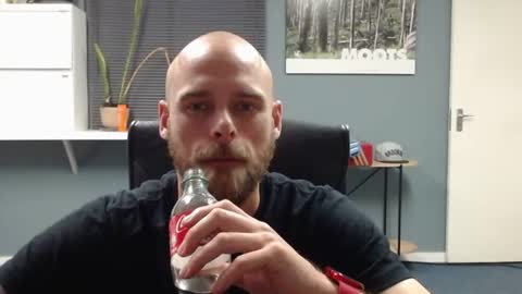 JamesJan van Rebel online show from 16, 12, 2024