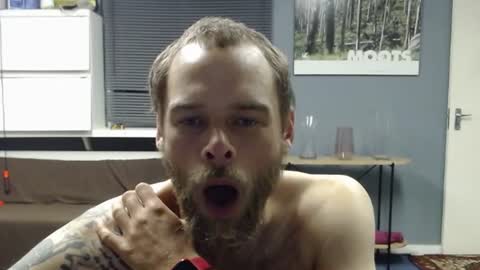 JamesJan van Rebel online show from 4, 11, 2025