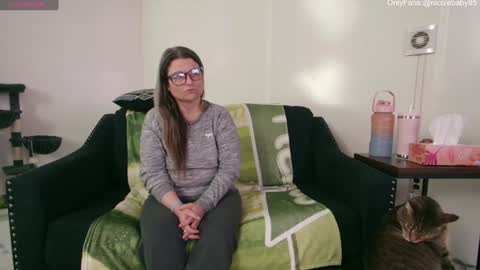 Snapshot of jjjust4fun1985 chatting on 4, 12, 2024 Nicole Allen online show from 4, 12, 2024