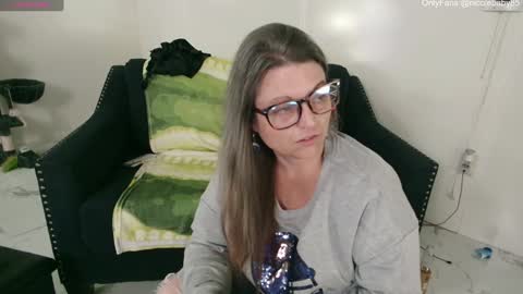 Snapshot of jjjust4fun1985 chatting on 5, 12, 2024 Nicole Allen online show from 5, 12, 2024