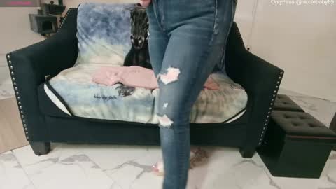 Snapshot of jjjust4fun1985 chatting on 9, 1, 2025 Nicole Allen online show from 9, 1, 2025