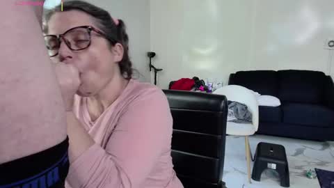 Snapshot of jjjust4fun1985 chatting on 9, 9, 2025 Nicole Allen online show from 9, 9, 2025