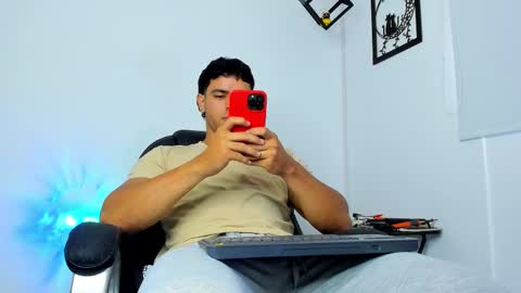 Snapshot of jmortton chatting on 9, 11, 2025 IGJmortton online show from 9, 11, 2025