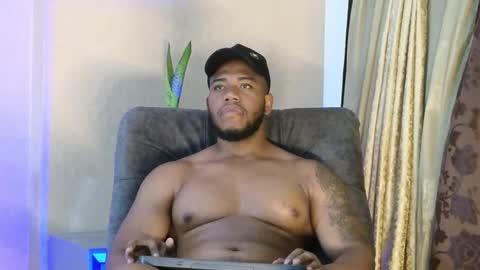 JOAN SAENZ online show from 17, 9, 2025