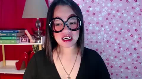 Joana online show from 6, 11, 2025