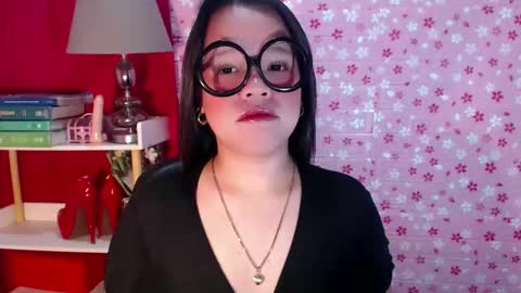 Joana online show from 8, 11, 2025