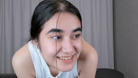 Snapshot of joangoulder chatting on 14, 12, 2024 Mia online show from 14, 12, 2024