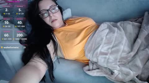 Jo online show from 12, 11, 2025