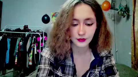 Joannatompson online show from 25, 10, 2025